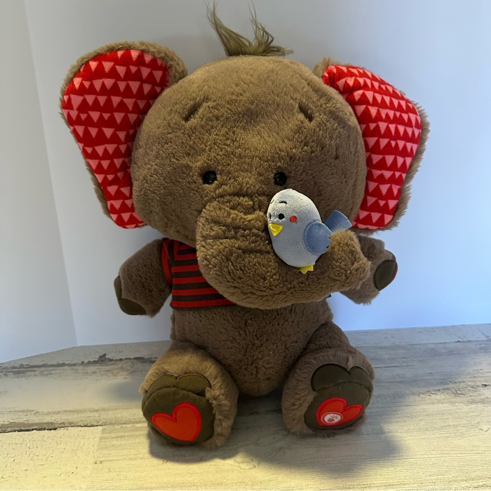 Hallmark Sweet Singin' Elephant Plush Toy 2018 (no sound)